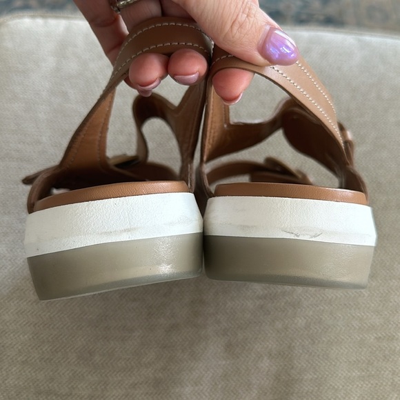 Aquatalia Sydni Khaki Leather Women’s Dual Buckle Sporty Sandal Size 9.5 EUC - Picture 7 of 12